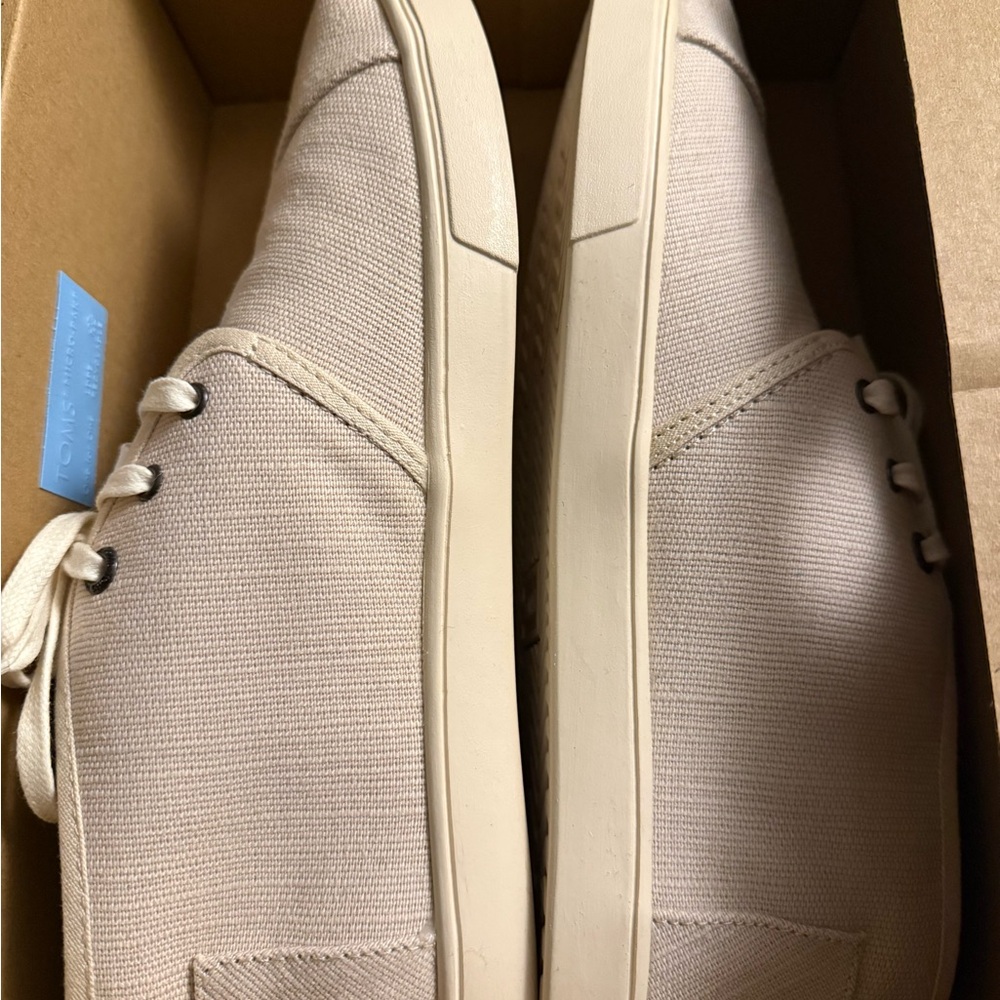 Toms women's Beige Canvas Sneakers